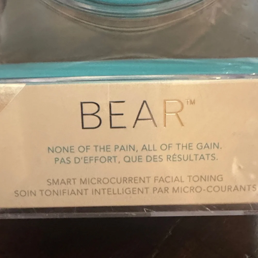 FOREO BEAR Facial Toning Device - Turquoise Blue
